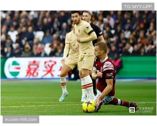 裁判VAR介入权限明显扩大 技术主导判罚趋势改变比赛节奏